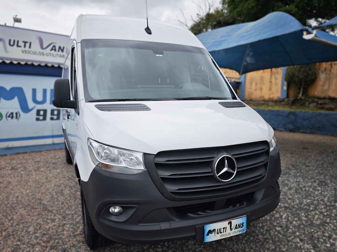 Mercedes Benz Sprinter 416 Furgão - 21/22 11