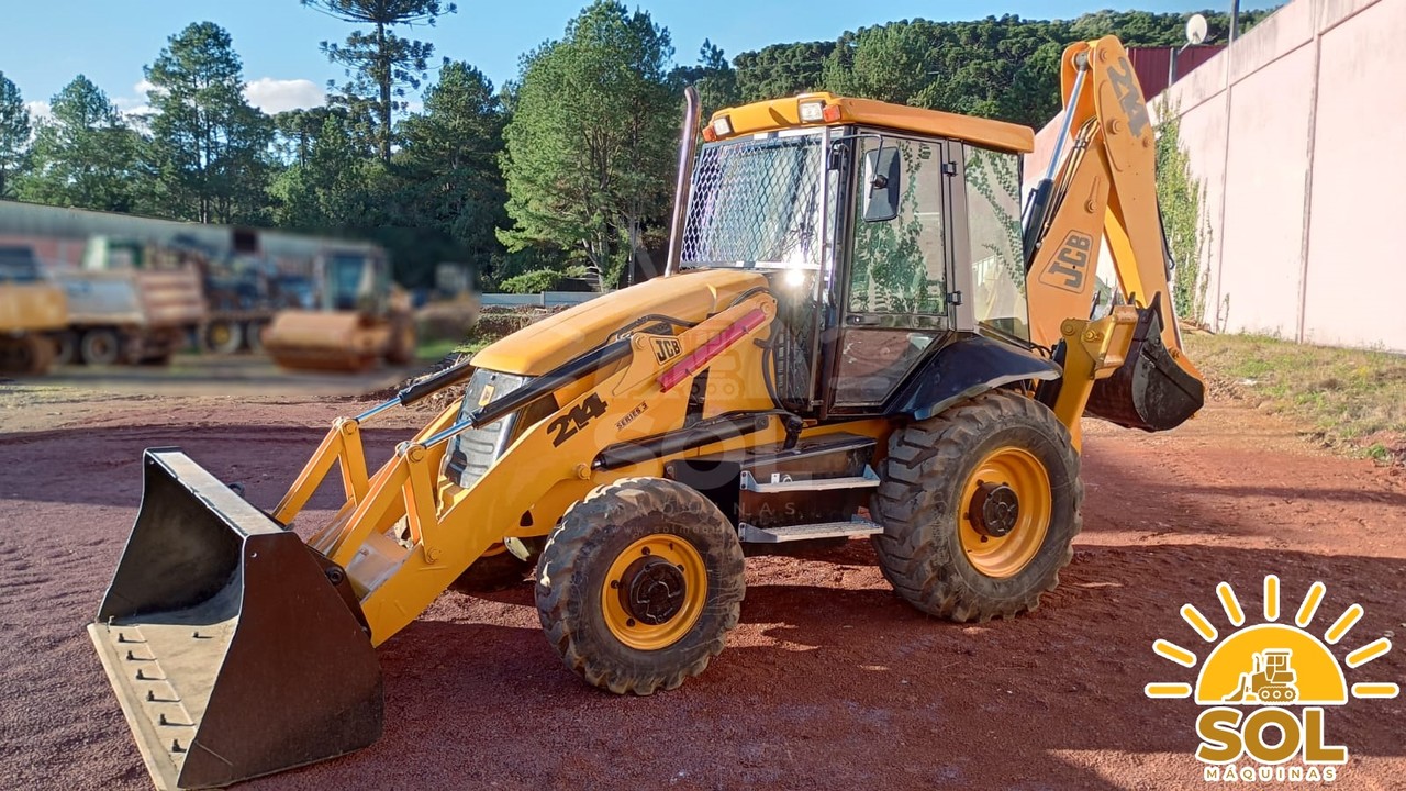 JCB 214 - 13/13 2