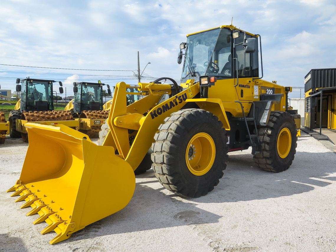 Komatsu WA200 - 19/19 4