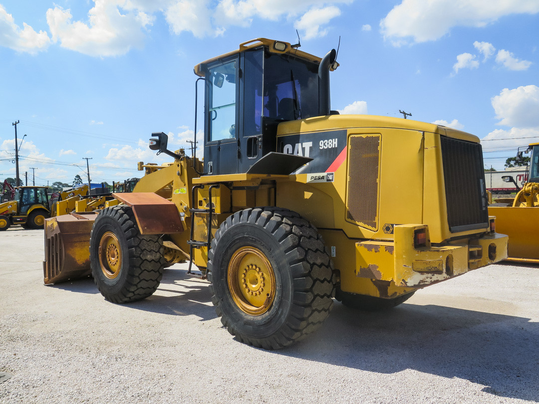 Caterpillar 938H - 08/08 3