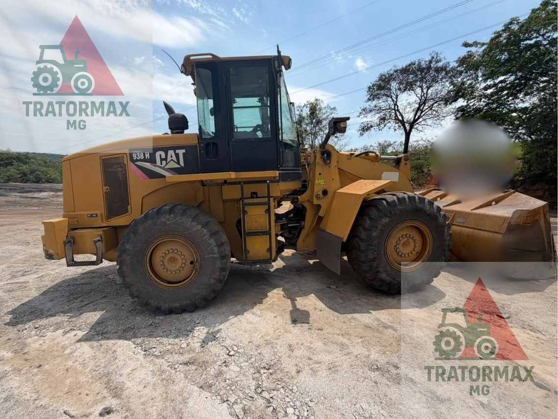 Caterpillar 938H - 12/12 5