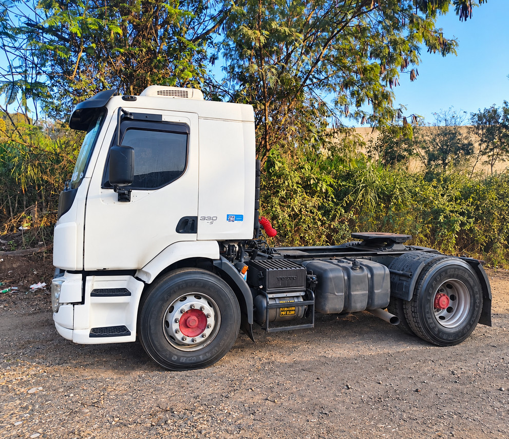 Volvo VM330 - 13/13 2
