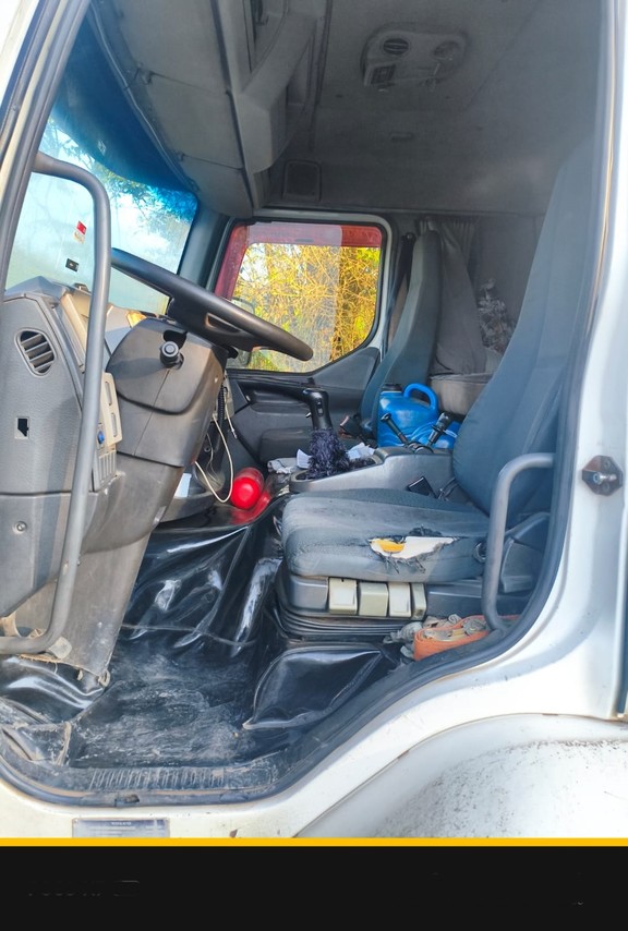 Volvo VM330 - 13/13 4