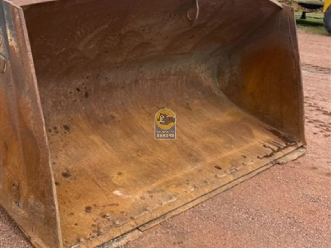 Volvo L90F - 20/20 8