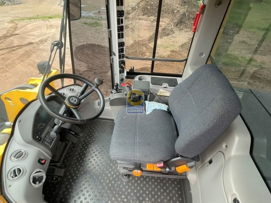 Volvo L90F - 20/20 10