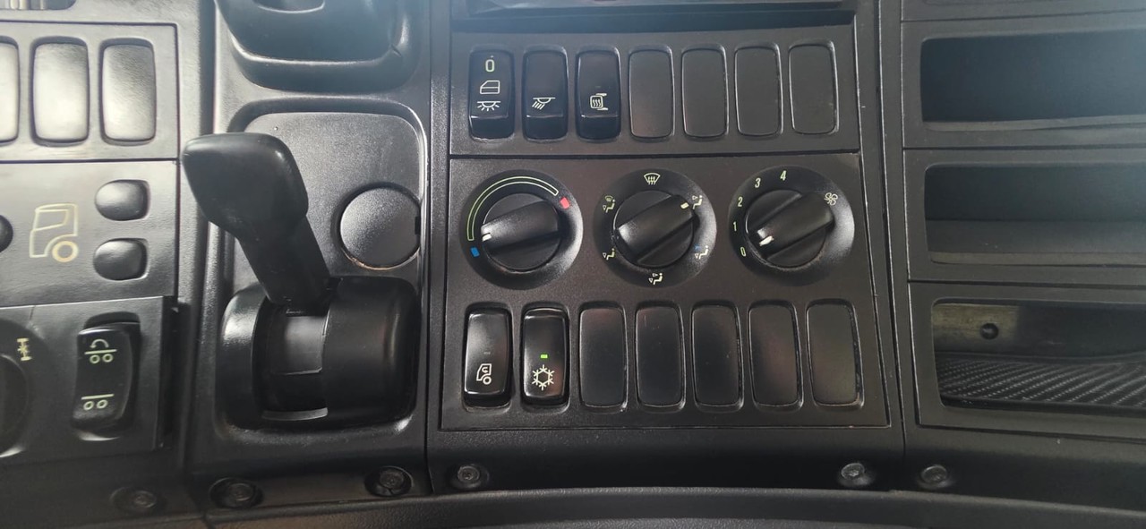 Scania G360 - 16/16 15