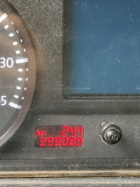Volkswagen 24-280 E Constellation 8x2 - 14/15 14