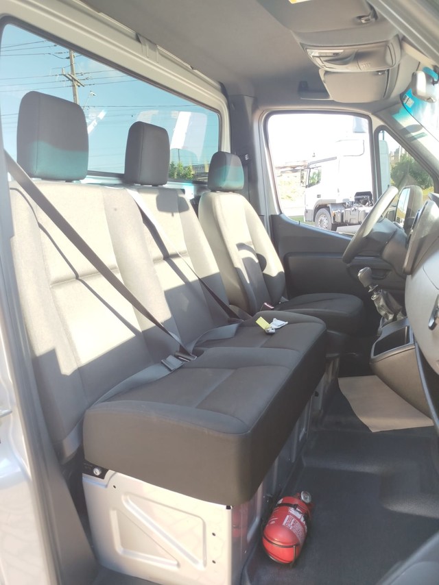 Mercedes Benz Sprinter 416 Furgão - 21/22 2