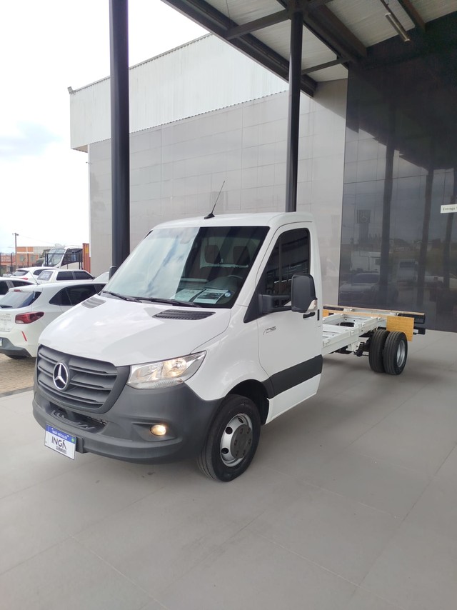 Mercedes Benz Sprinter 516 CDI - 24/25 3