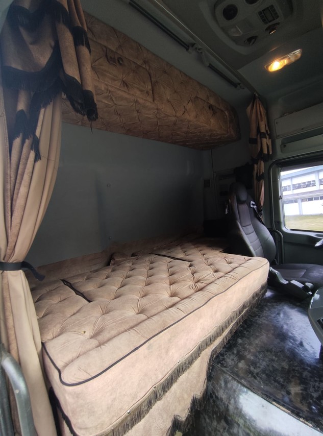 Mercedes Benz Actros 2651 - 18/19 13