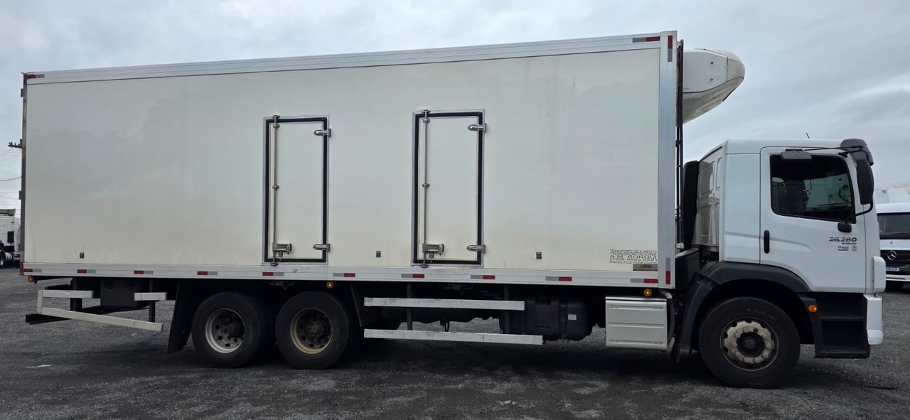 Volkswagen 26-260 - 24/25 10