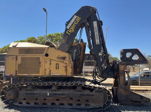 Feller Buncher de Esteira