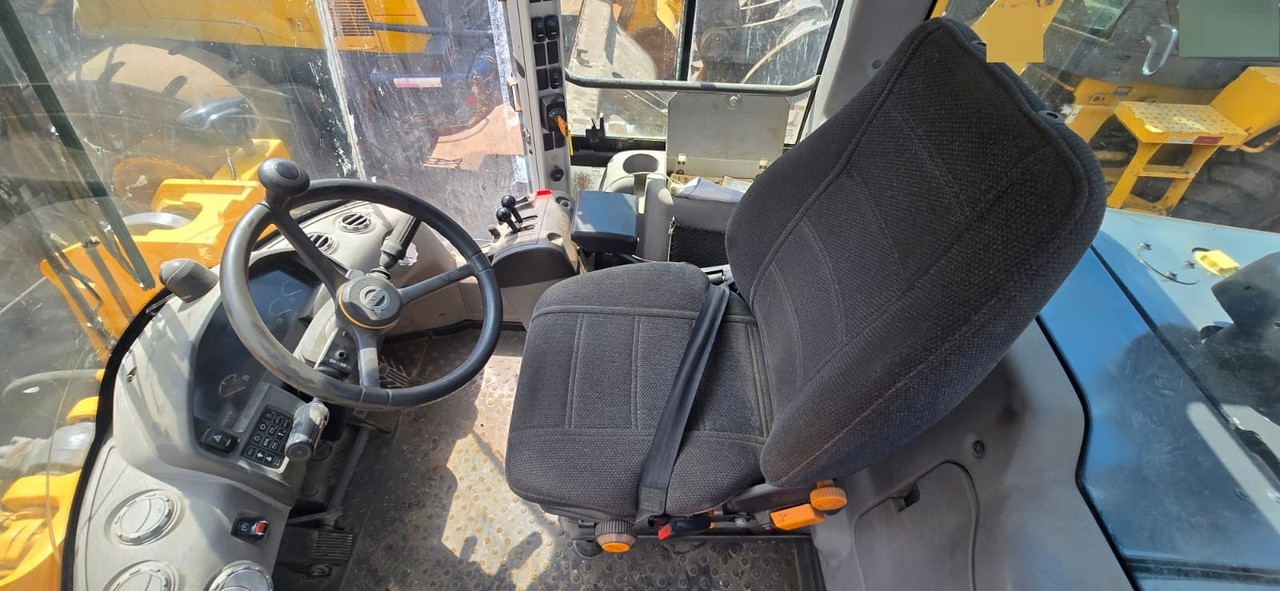 Volvo L90F - 22/22 4