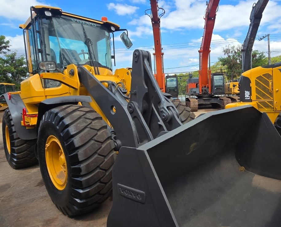 Volvo L90F - 22/22 5