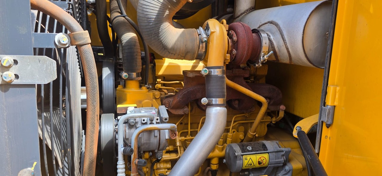 John Deere 444G - 24/24 5