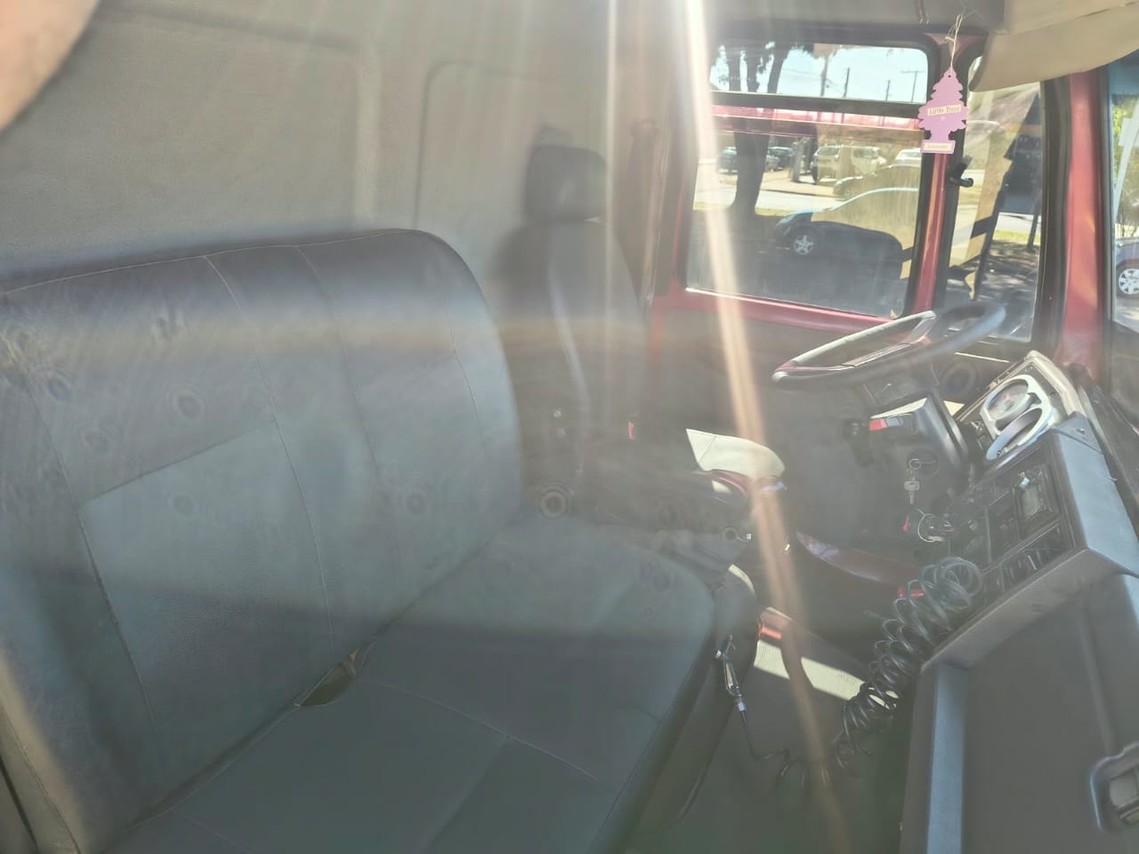 Ford Cargo1317 - 10/11 3