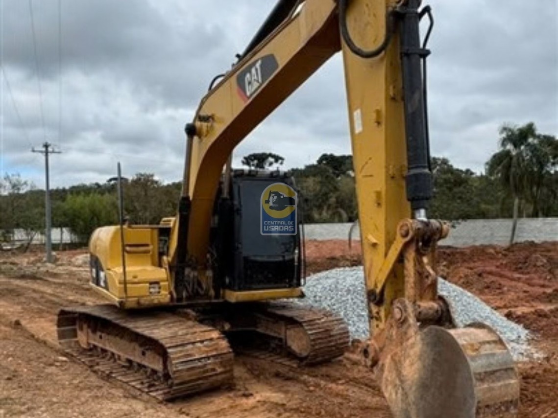 Caterpillar  312 - 12/12 2
