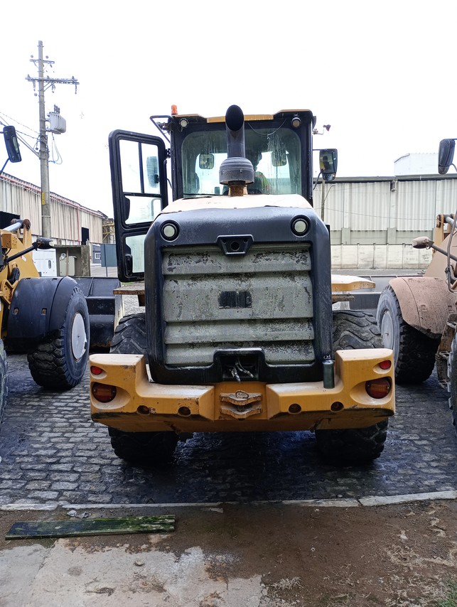 Caterpillar  930 - 22/22 2