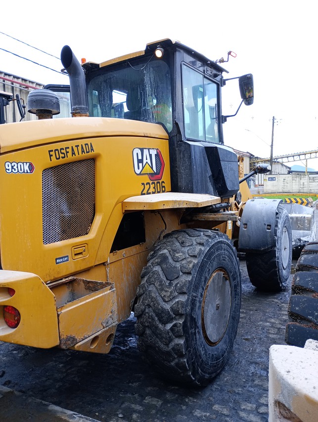 Caterpillar  930 - 22/22 3