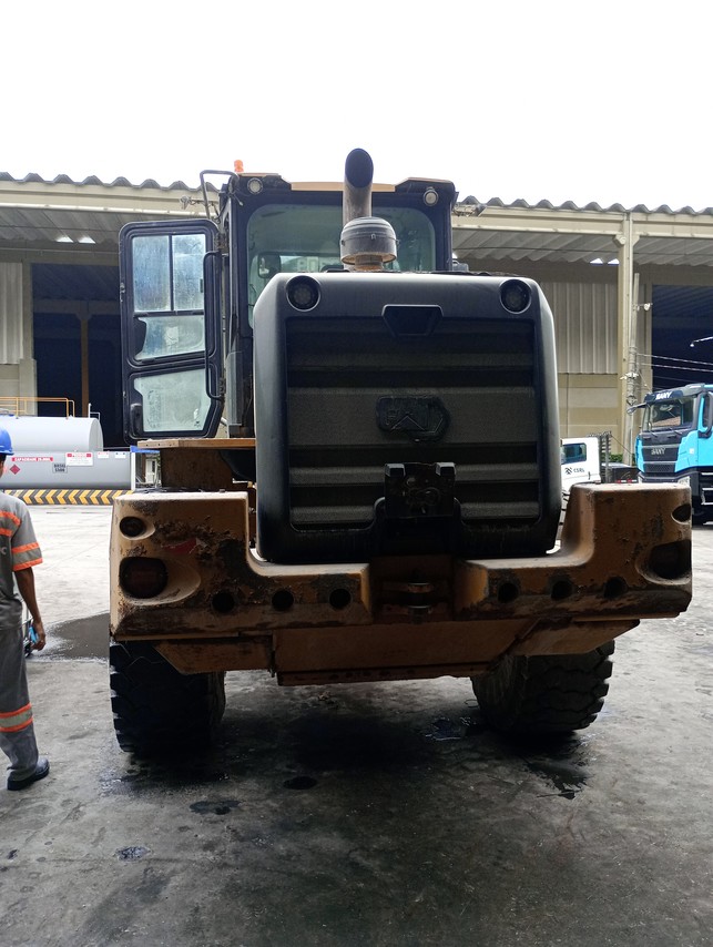 Caterpillar  938 - 23/23 2