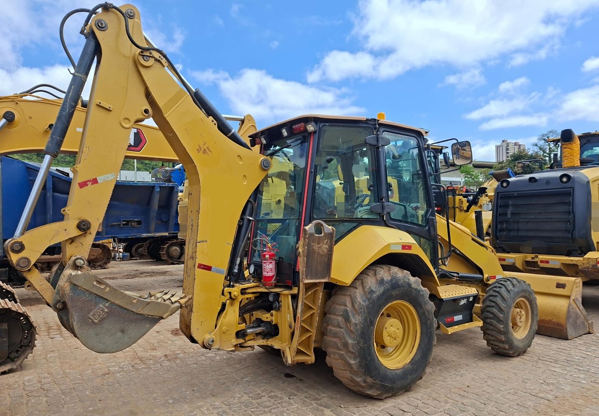 Caterpillar 416F2 - 22/22 4