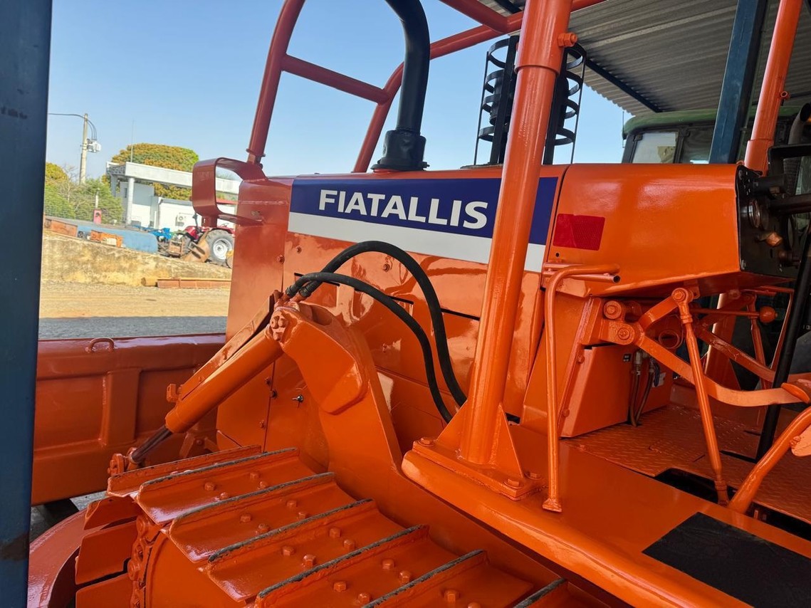 Fiatallis  7D - 01/01 8