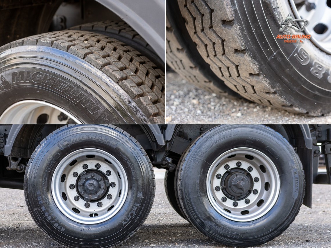 Volkswagen 24-280 E Constellation 8x2 - 14/14 7