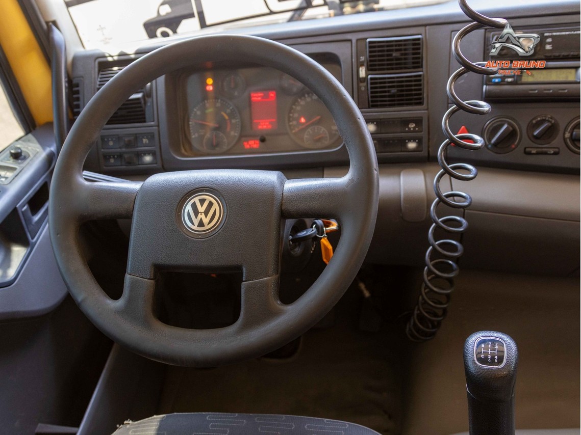 Volkswagen 24-280 E Constellation 8x2 - 14/14 8