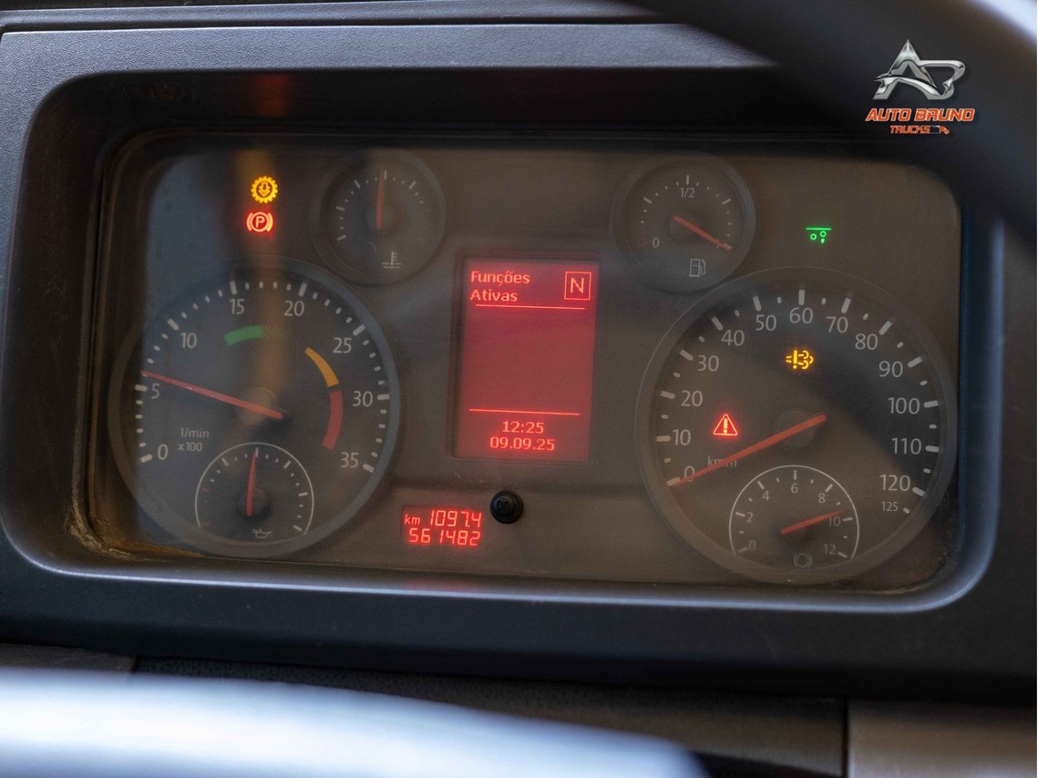 Volkswagen 24-280 E Constellation 8x2 - 14/14 14