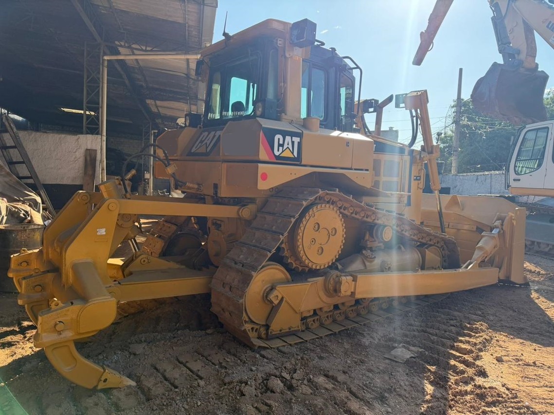 Caterpillar D6T - 10/10 4