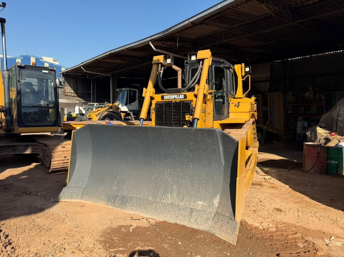 Caterpillar D6T - 10/10 6