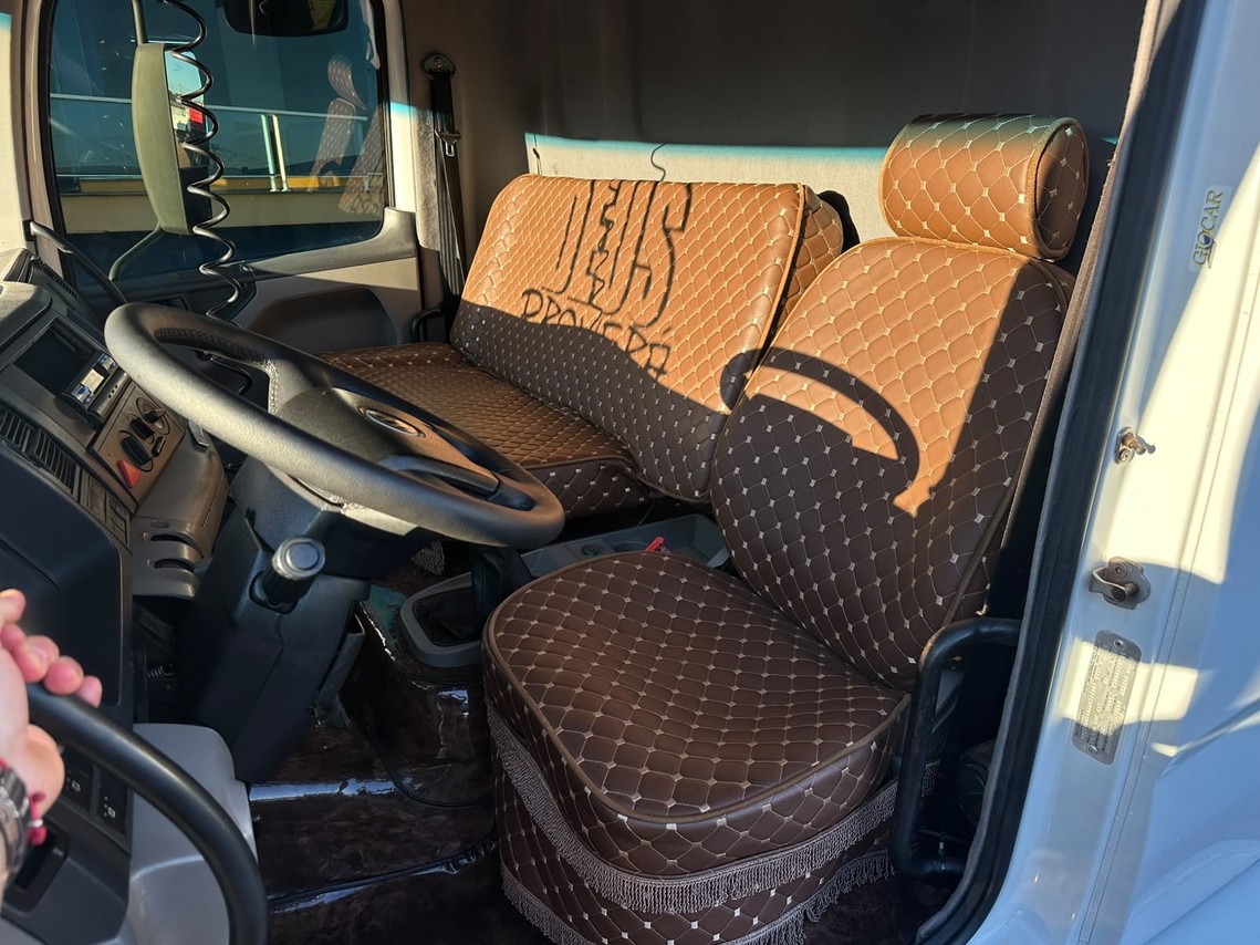 Volkswagen 24-250 E Constellation 3-Eixos - 10/10 15