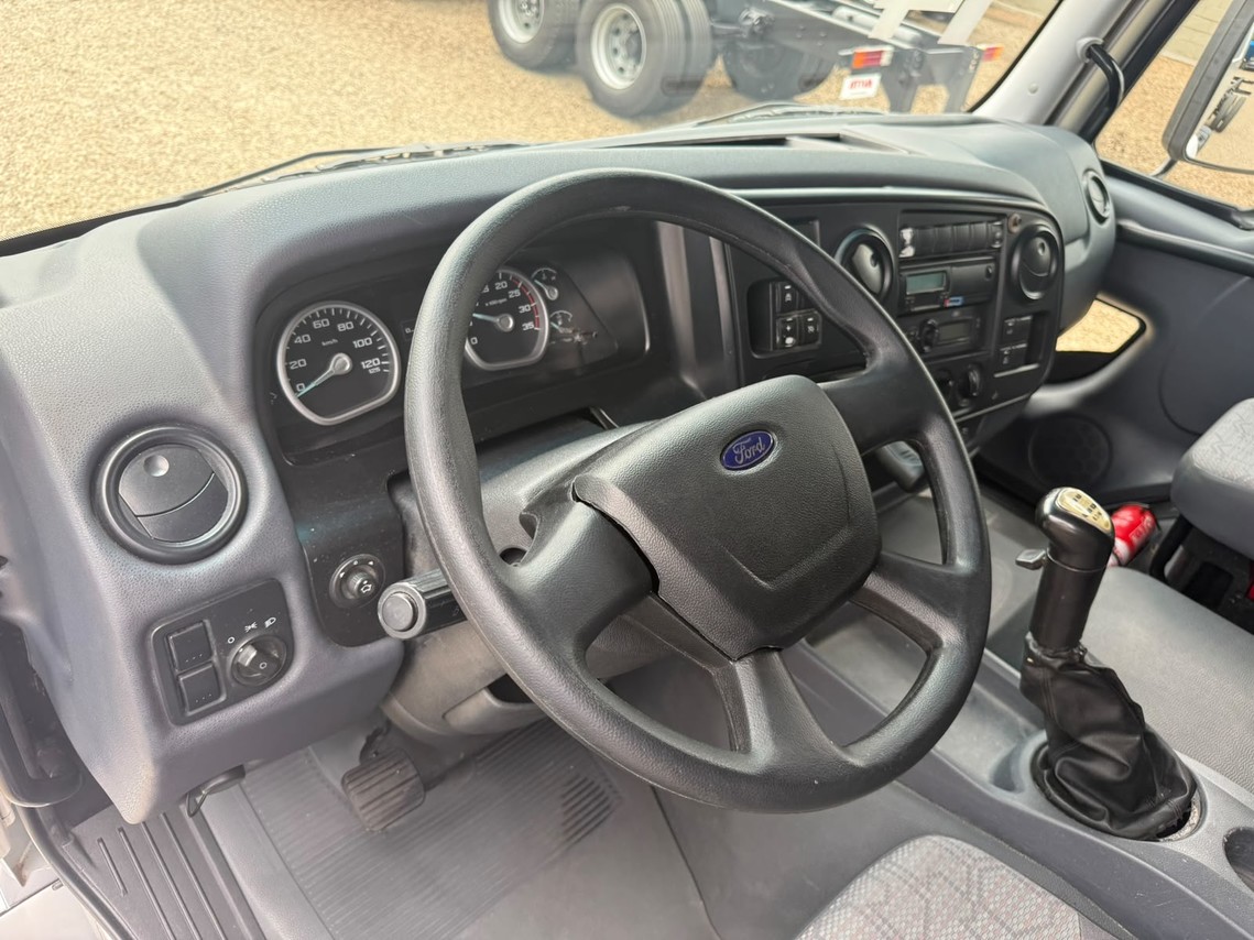 Ford Cargo1729 - 14/14 8