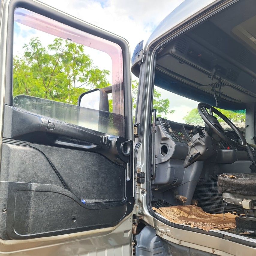 Scania 114 380 - 06/07 4