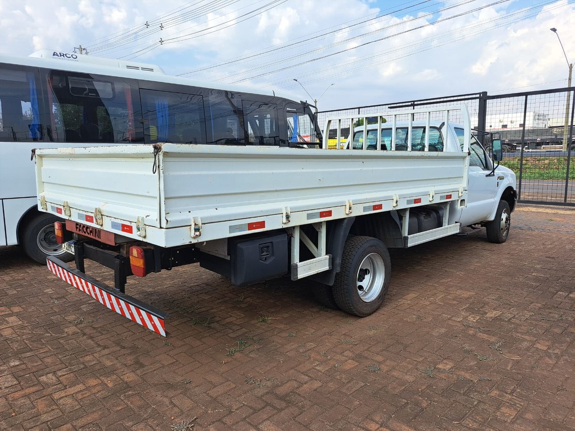 Ford F4000 - 16/16 4
