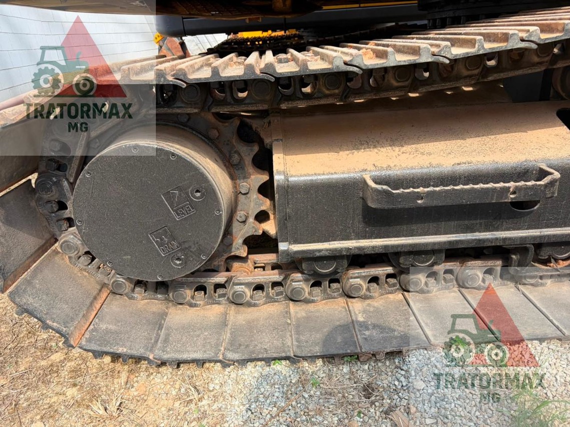 Caterpillar  320 - 21/21 8