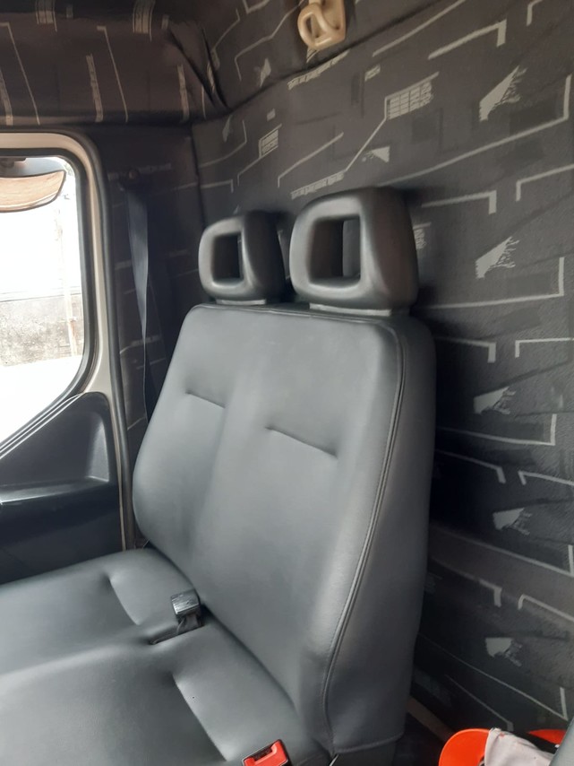 Volvo VM 270 - 13/13 2