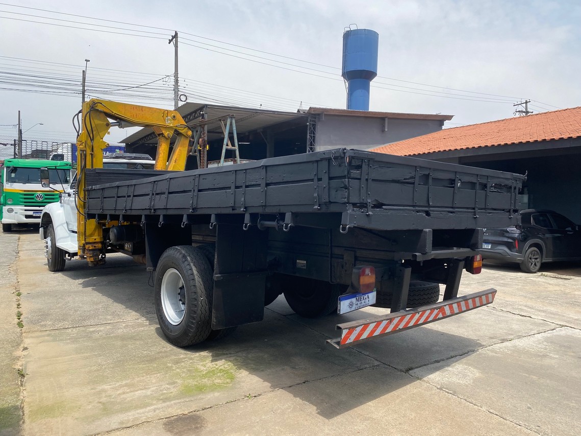 Ford F14000 - 96/96 4