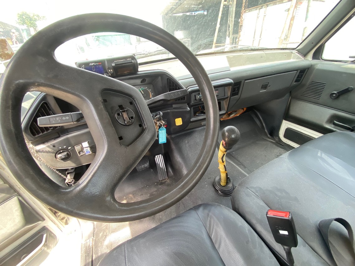 Ford F14000 - 96/96 8