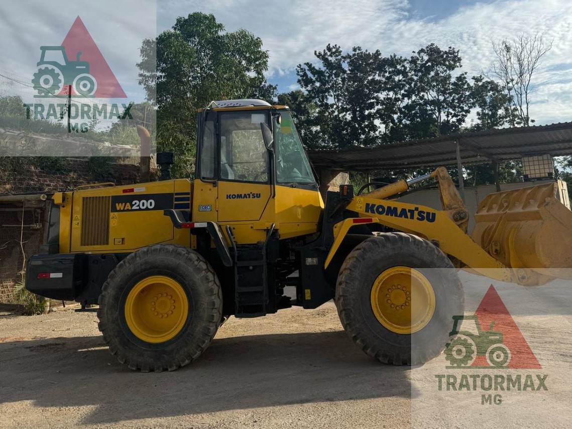 Komatsu WA200 - 20/20 7