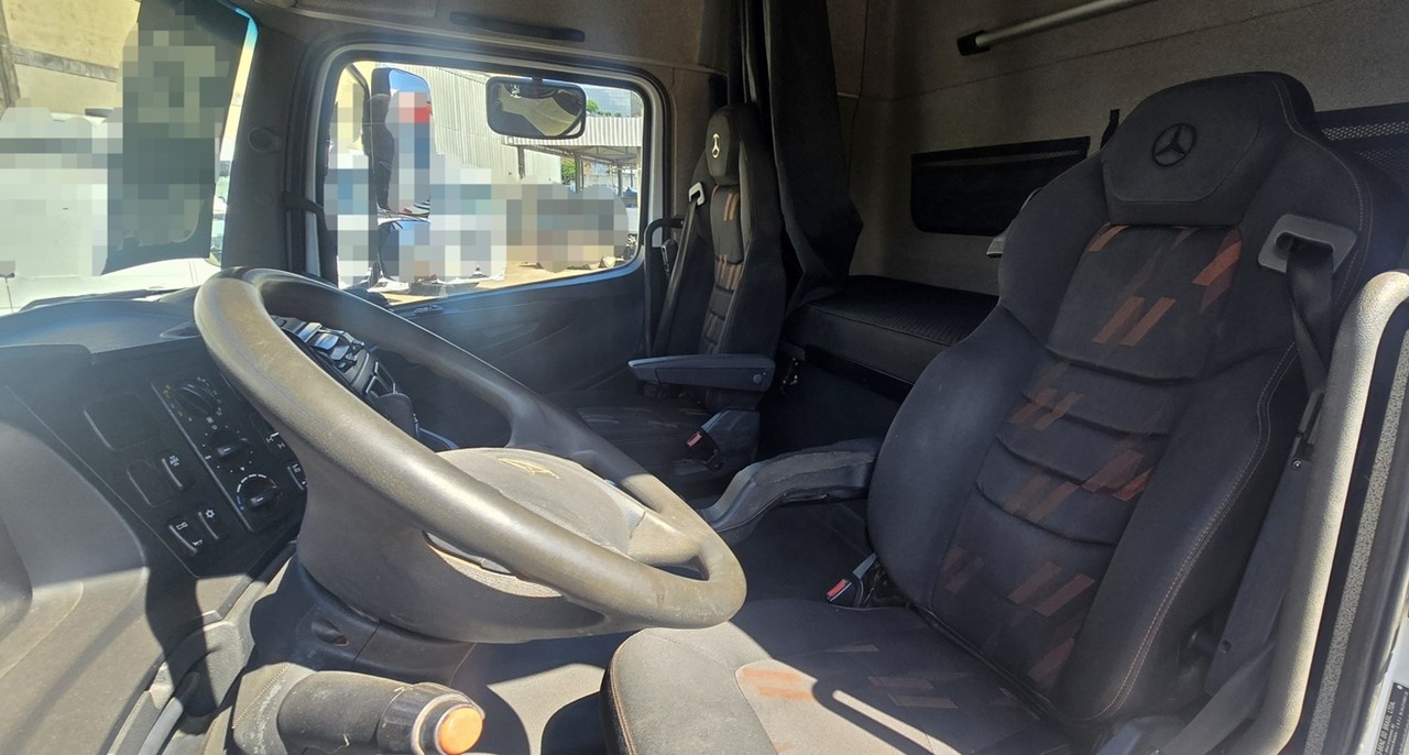 Mercedes Benz Axor 2644 - 22/22 12