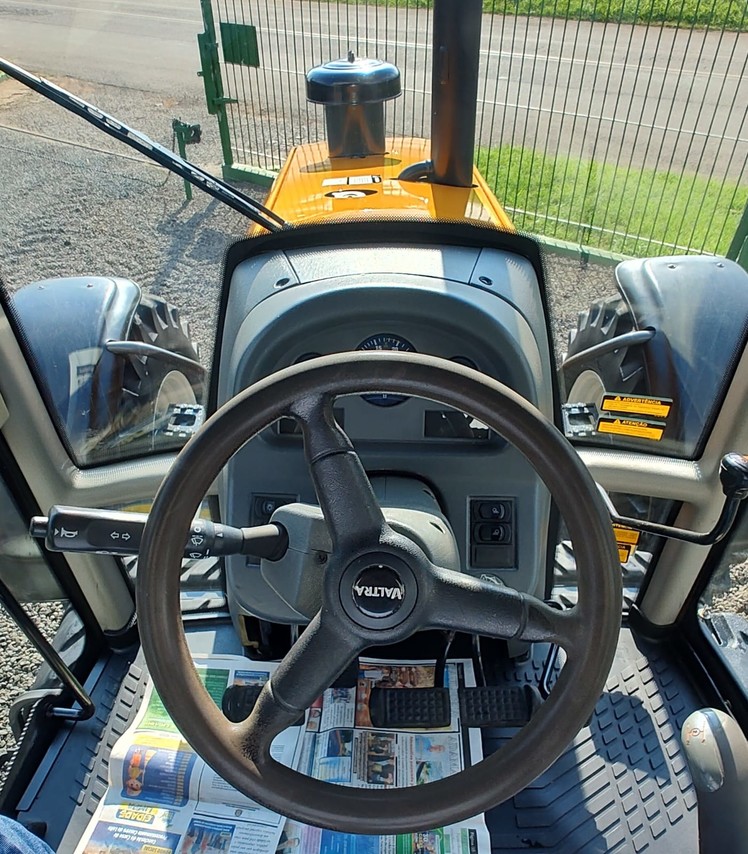 Valtra BH 165 -  9