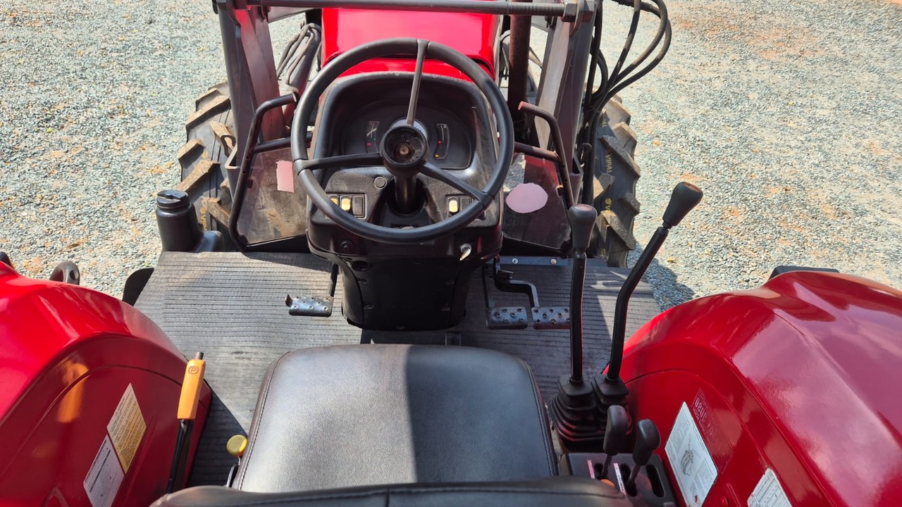 Massey Ferguson 4275 - 13/13 10
