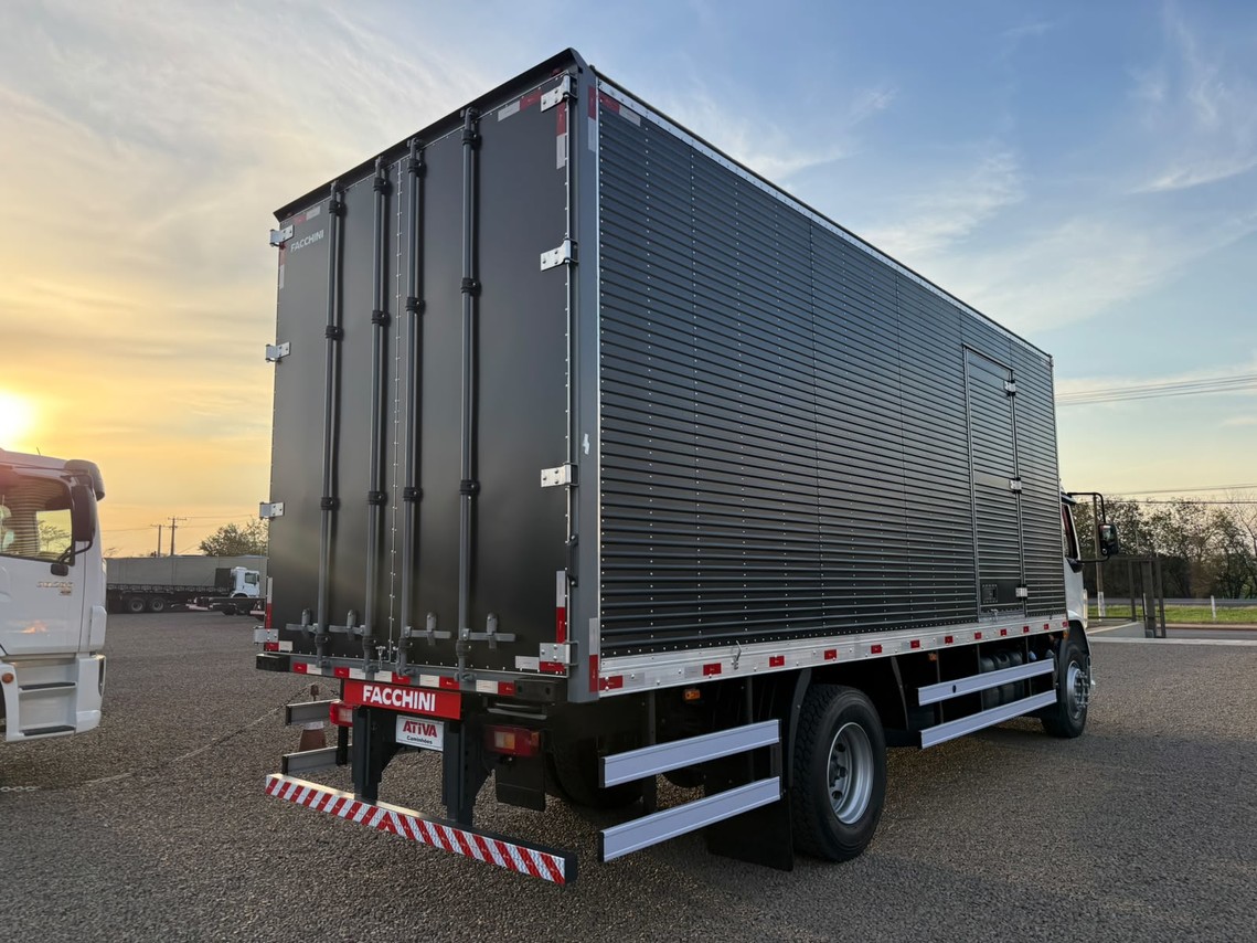 Volvo VM220 - 21/21 4