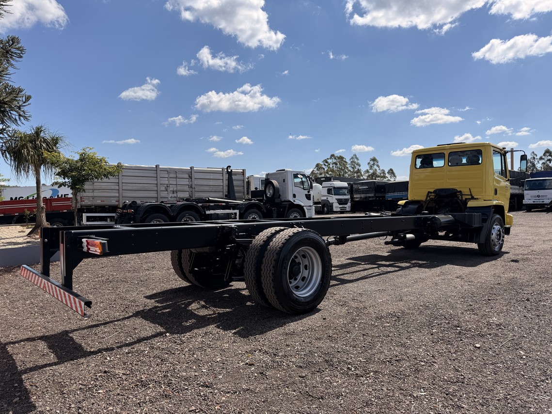 Mercedes Benz MB 1718 - 10/10 4