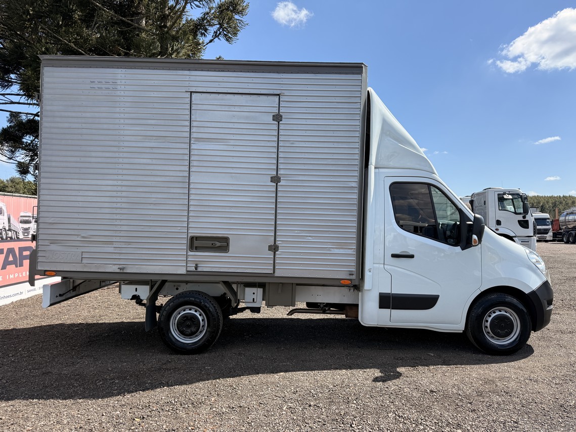 Renault Master Chassi - 17/18 3