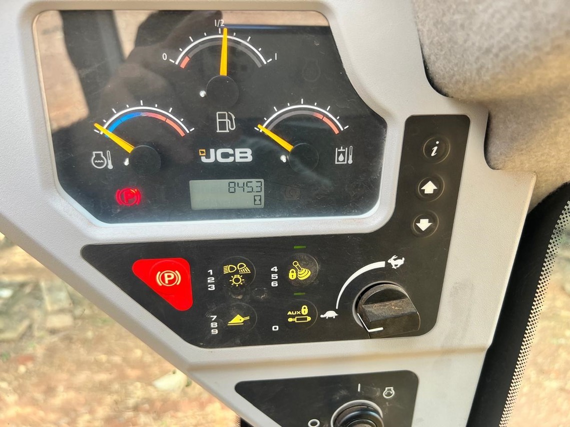 JCB 155 - 23/23 7