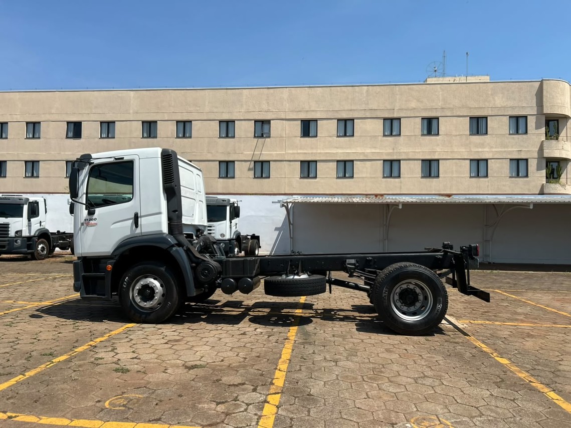 Volkswagen 17-260 Constellation Robust - 21/22 7