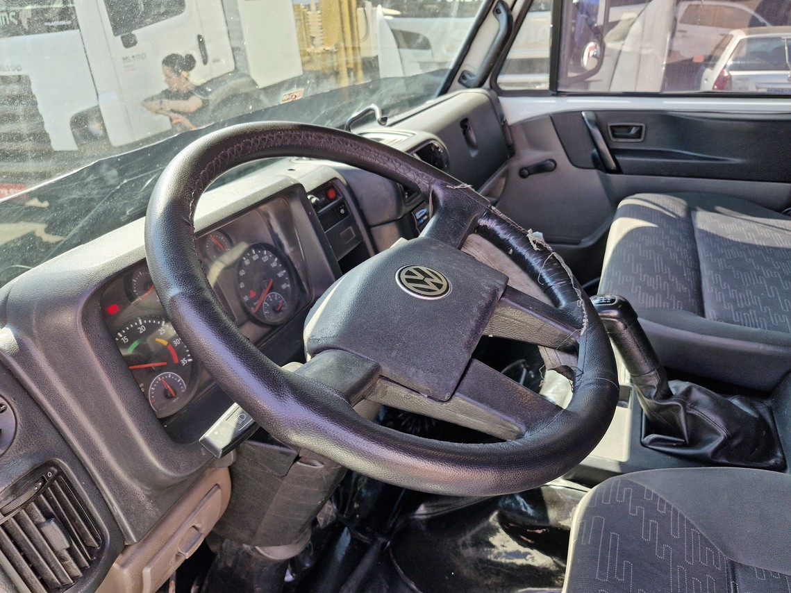 Volkswagen 10-160 E Delivery - 15/15 9