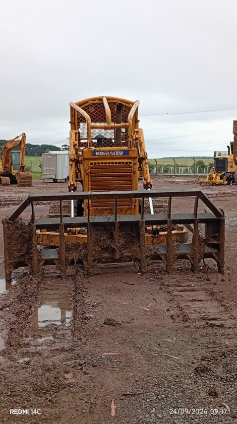 Komatsu  D50 - 79/79 2